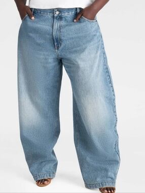 Light Wash Wide Leg Jeans
